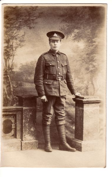 File:Lincolnshire Regiment soldier Whitstable.jpg